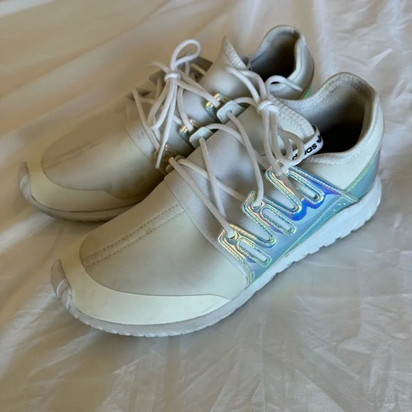 adidas gazelle silver green womens Adidas Grand Court Iridescent Sneakers